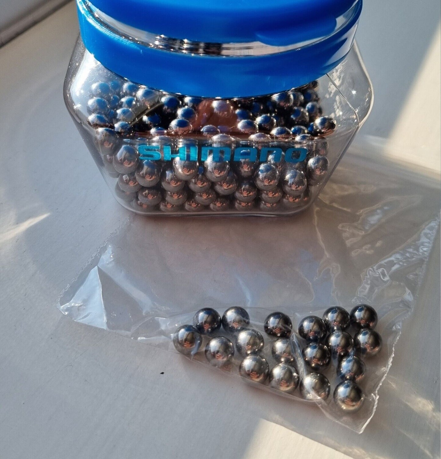 Genuine Shimano Steel Balls 1/4" (18 pieces) Shimano part no: Y00091310